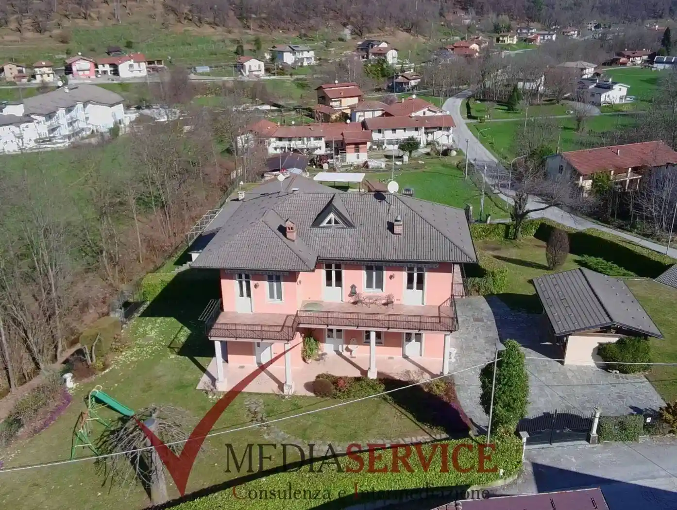 Villa in vendita a Peveragno
