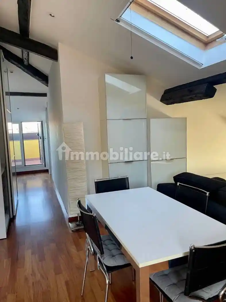 Appartamento in affitto a Bologna