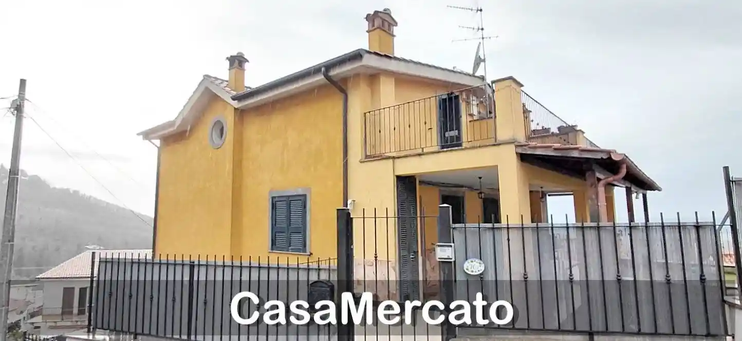 Appartamento in vendita a Rocca di Papa