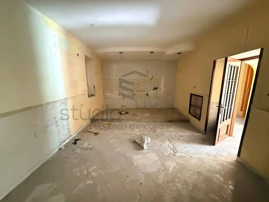 Appartamento in affitto a Napoli
