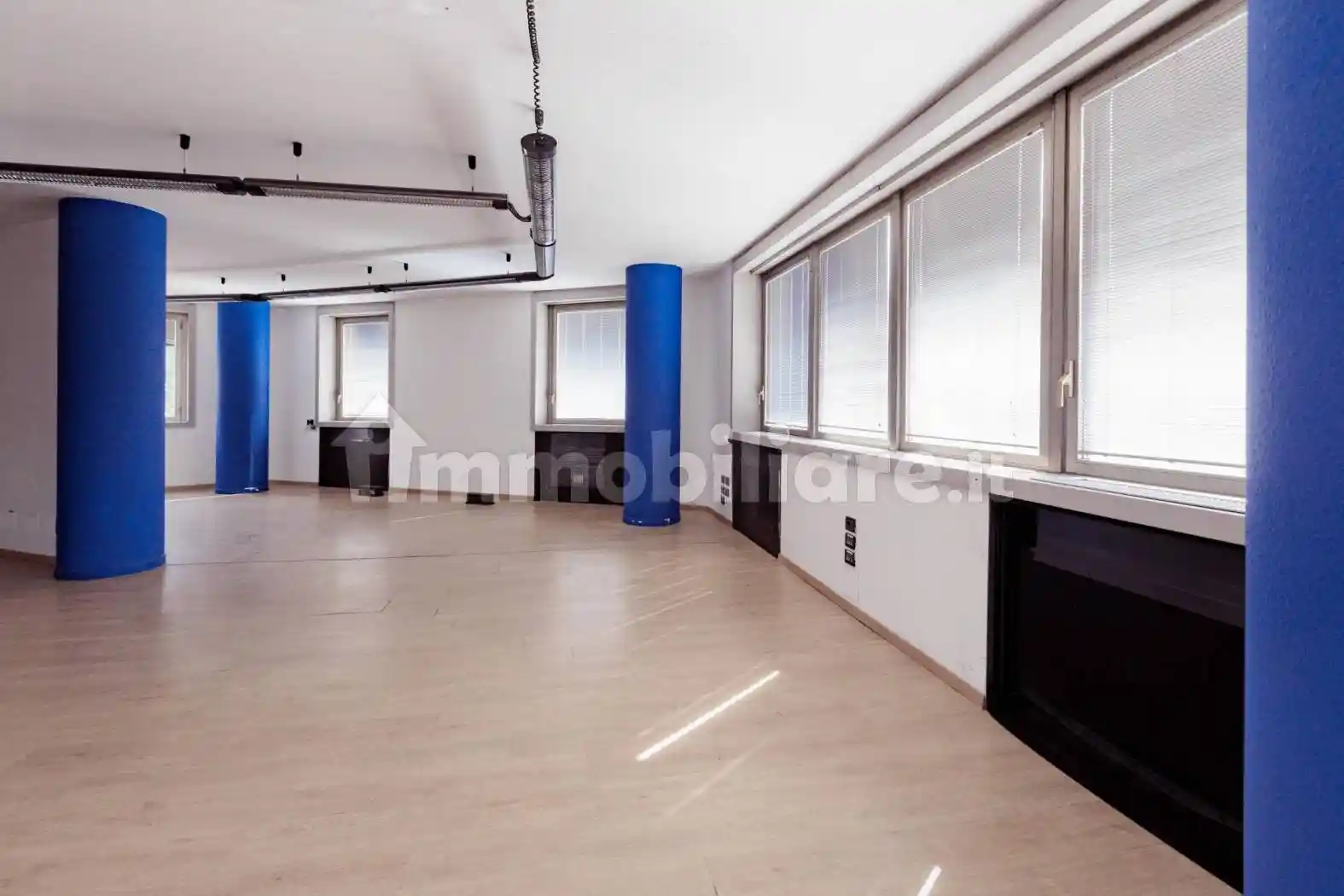 Palazzo - Edificio in vendita a Brescia