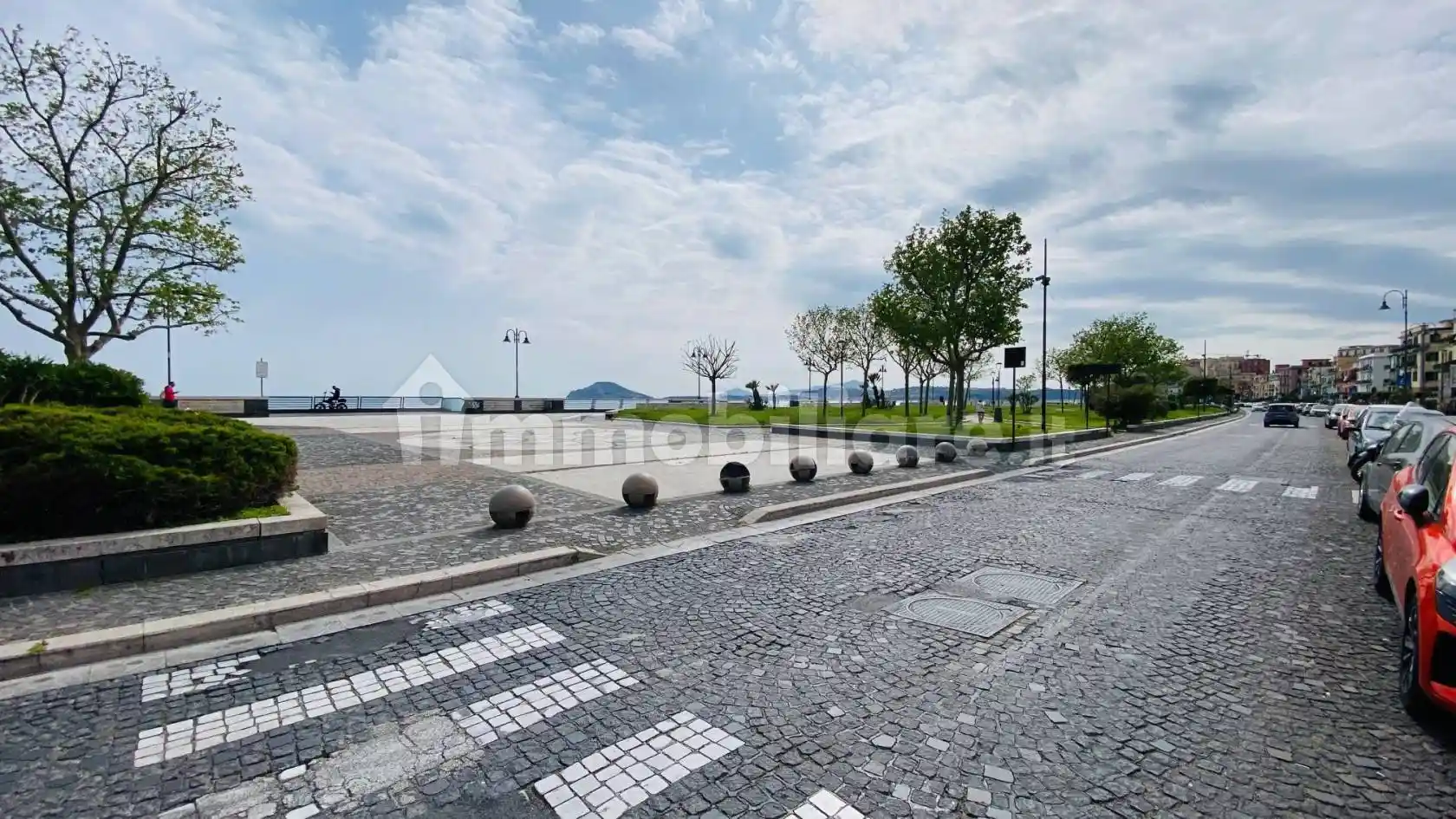 Appartamento in vendita a Pozzuoli