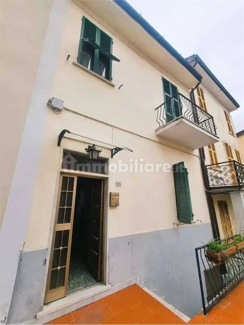 Appartamento in vendita a Ameglia