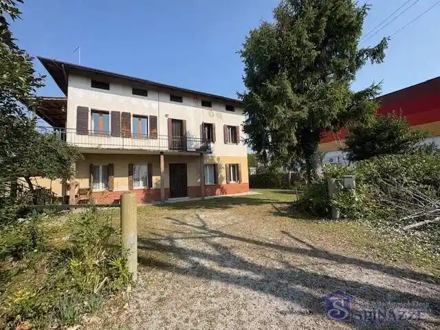 Villa in vendita a Pordenone