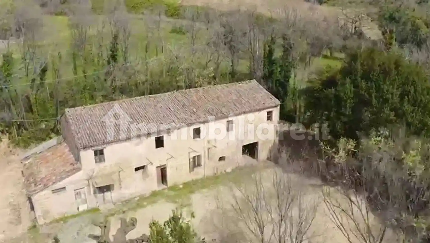 Rustico - Casale in vendita a Pesaro