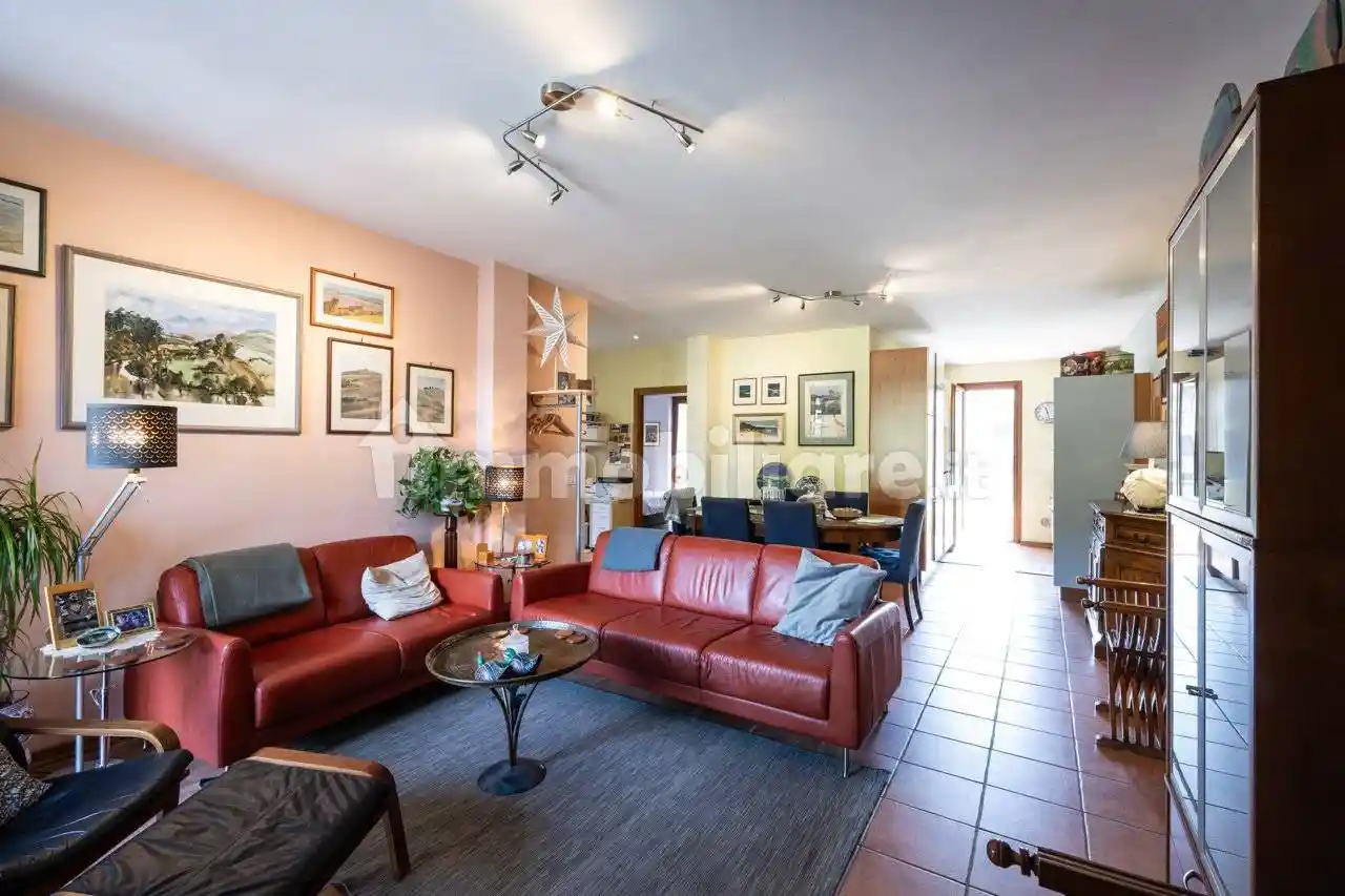 Appartamento in vendita a Asciano