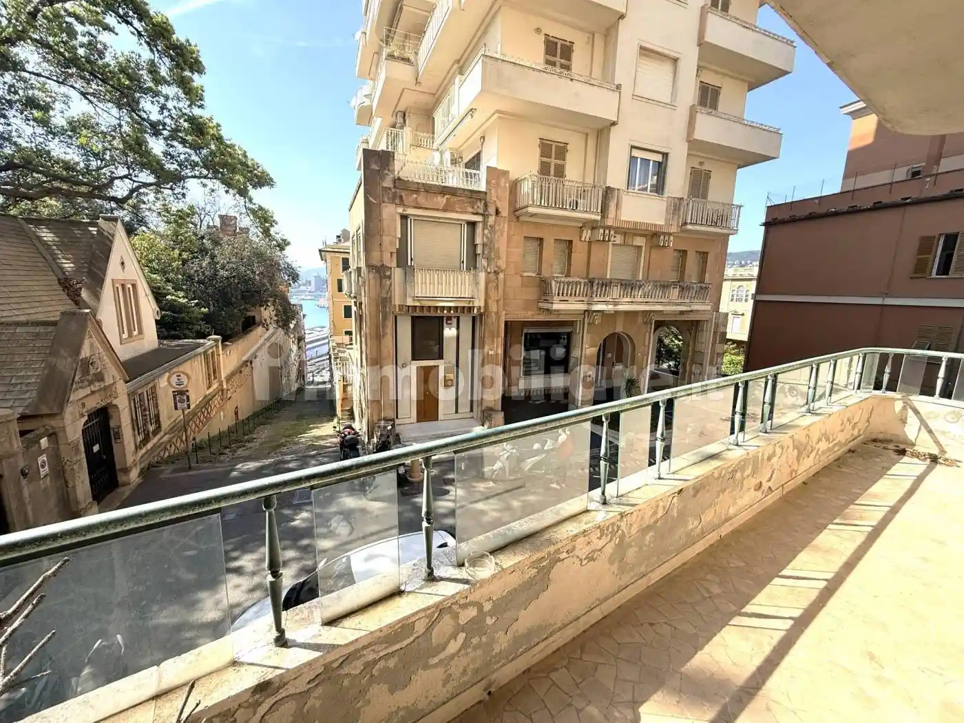 Appartamento in vendita a Genova