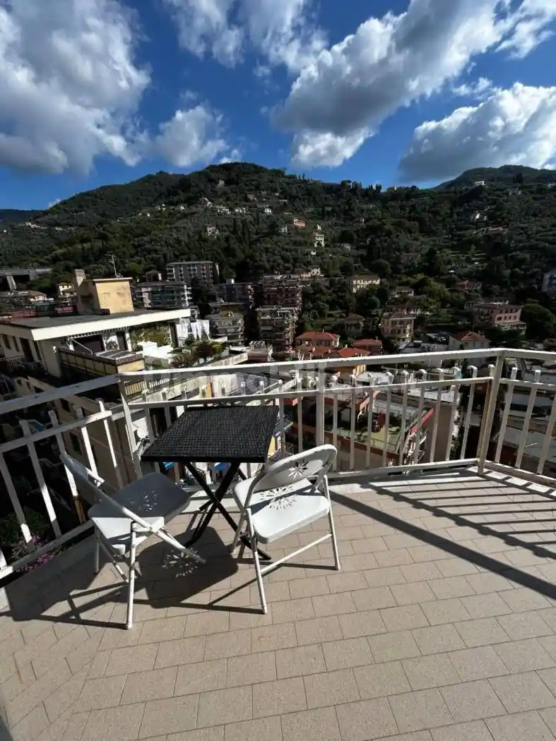 Appartamento in affitto a Rapallo