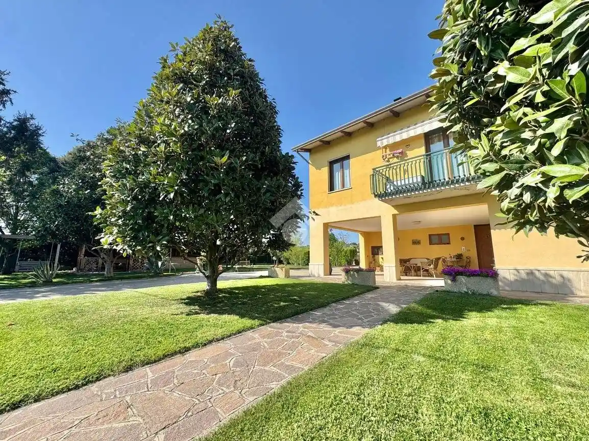 Villa in vendita a Perugia