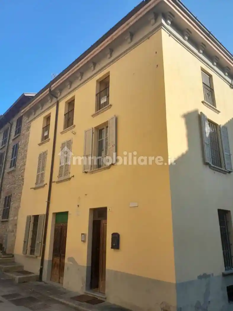 Appartamento in vendita a Travo