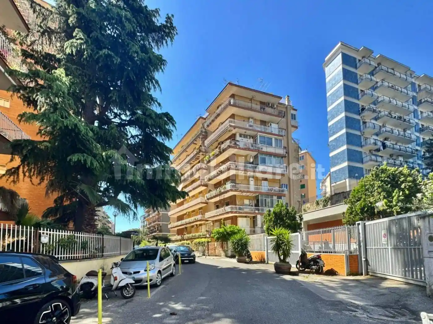 Appartamento in vendita a Napoli