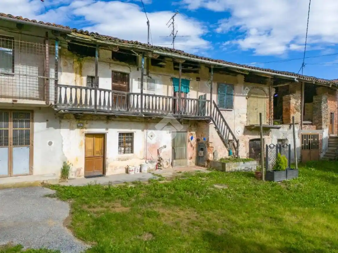 Rustico - Casale in vendita a Verzuolo