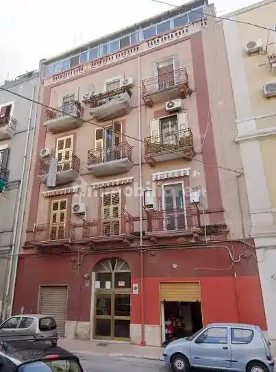 Appartamento in vendita a Taranto