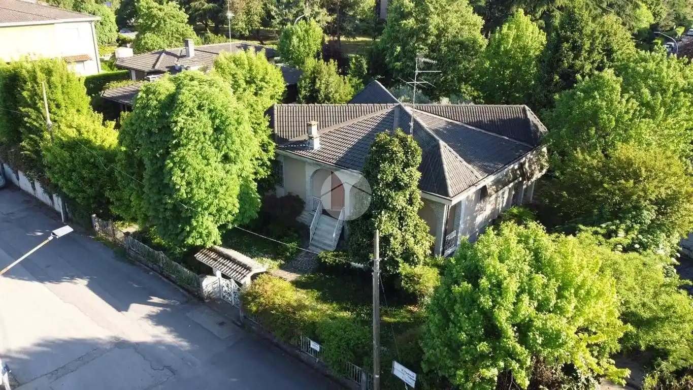 Villa in vendita a Manerbio