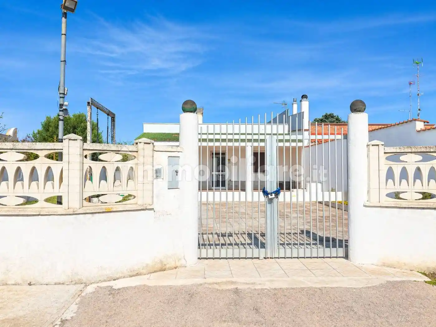 Villa in vendita a Brindisi