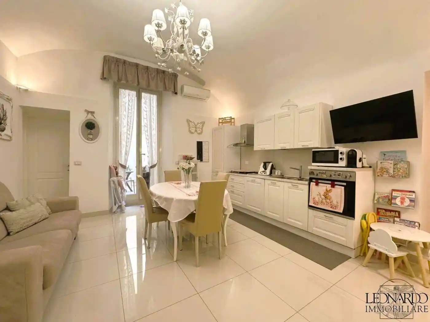 Appartamento in vendita a Napoli