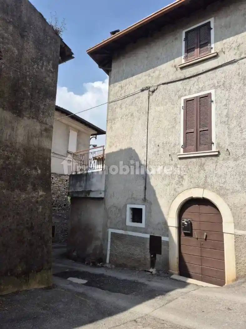 Casa indipendente in vendita a Gavardo