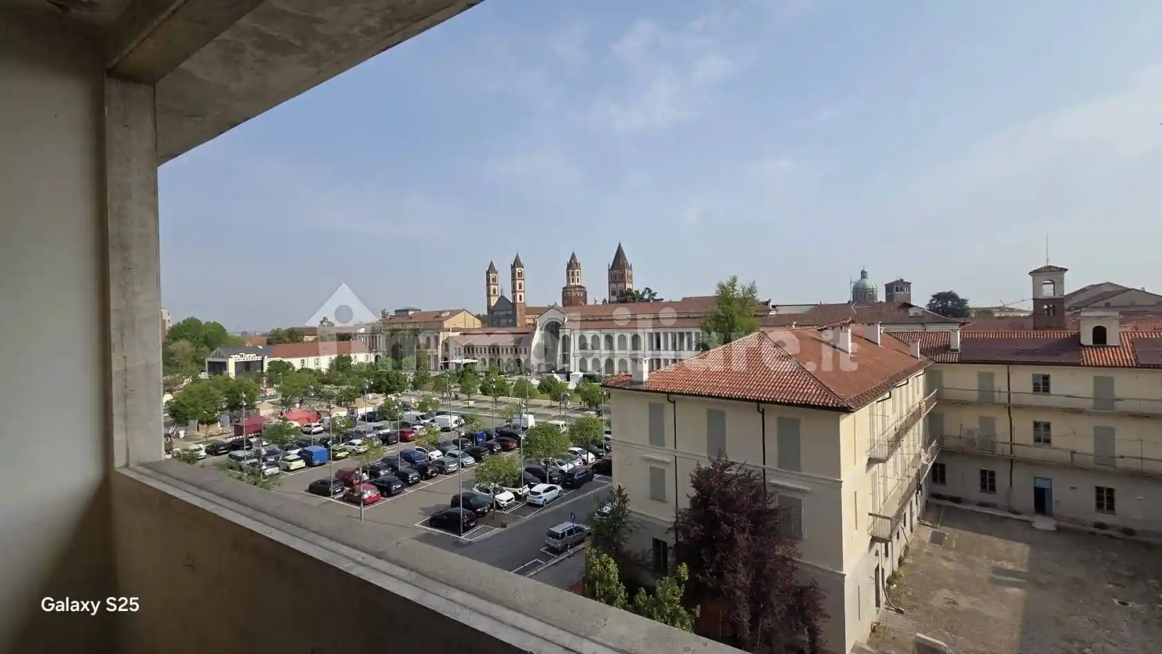Appartamento in vendita a Vercelli