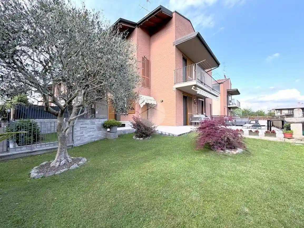 Villetta a schiera - foto 2