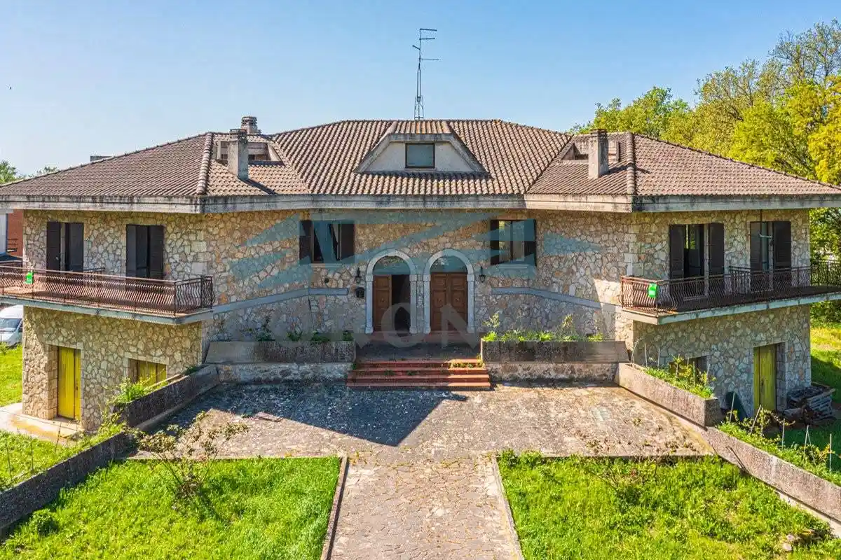 Villa in vendita a Massa Martana