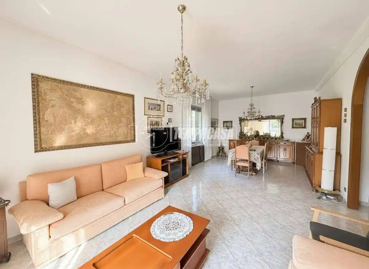 Appartamento in vendita a Monza