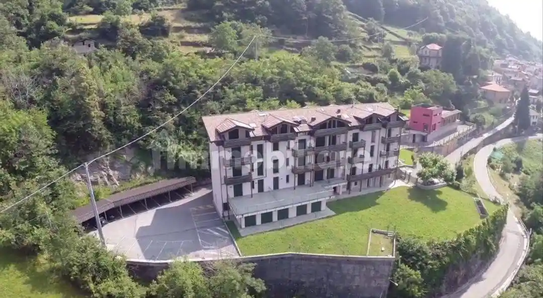 Appartamento in vendita a Bellano
