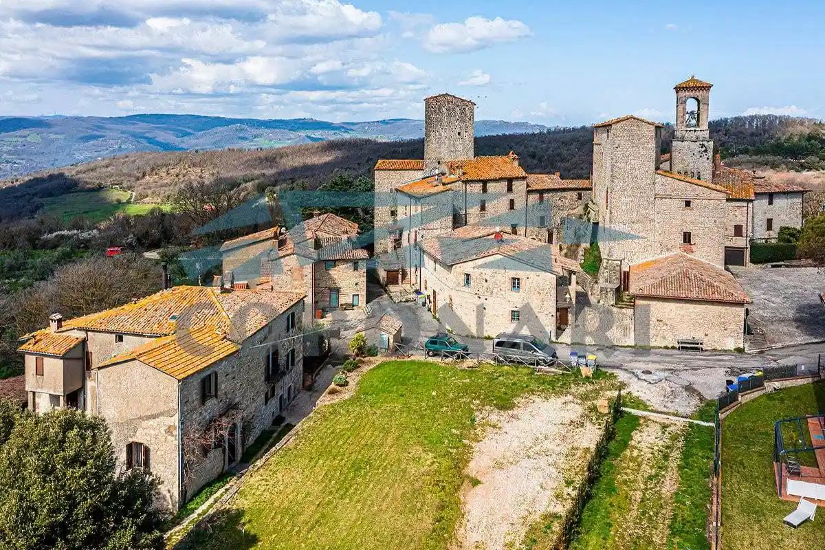 Casa indipendente in vendita a Todi