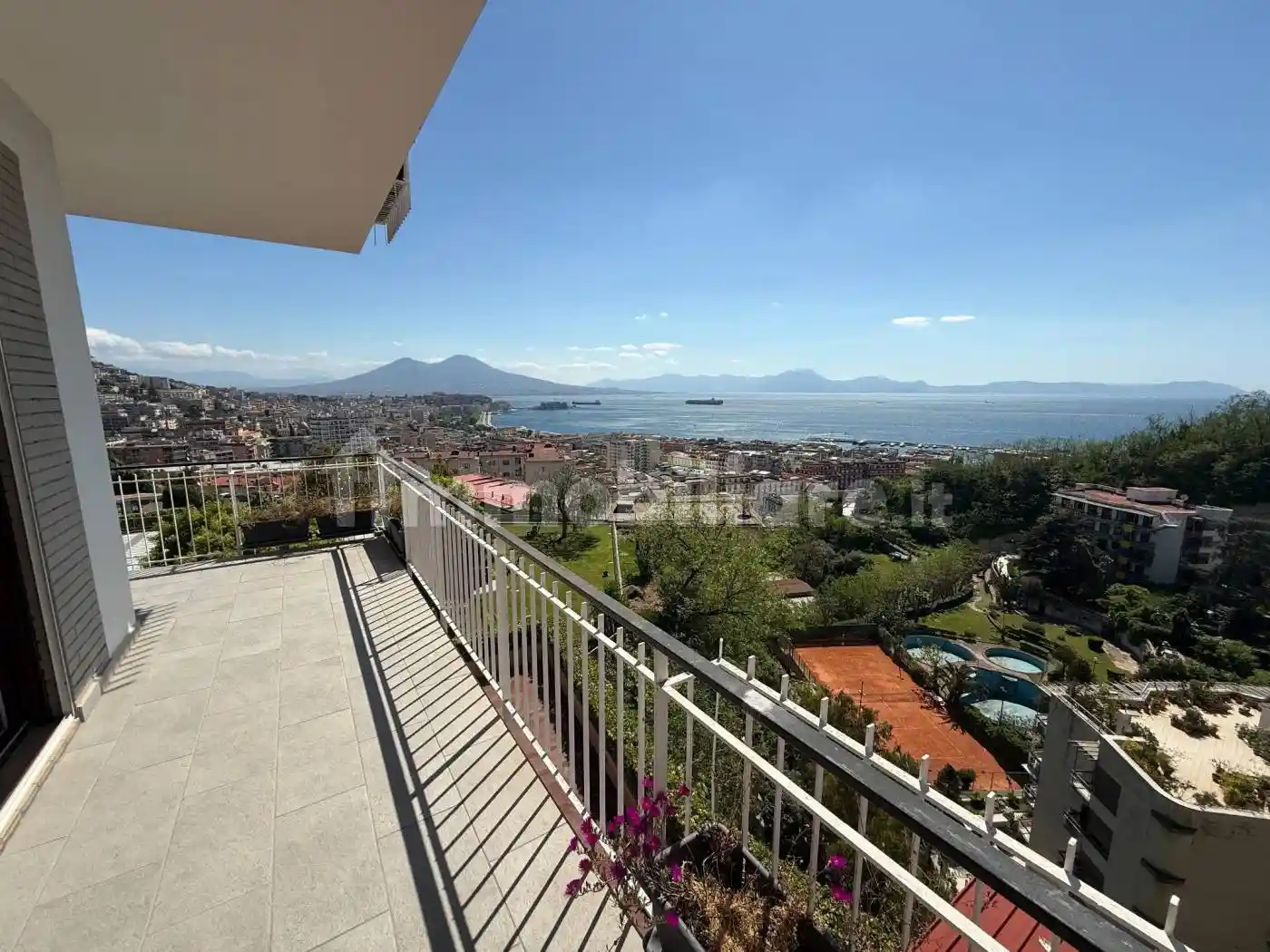 Appartamento in affitto a Napoli