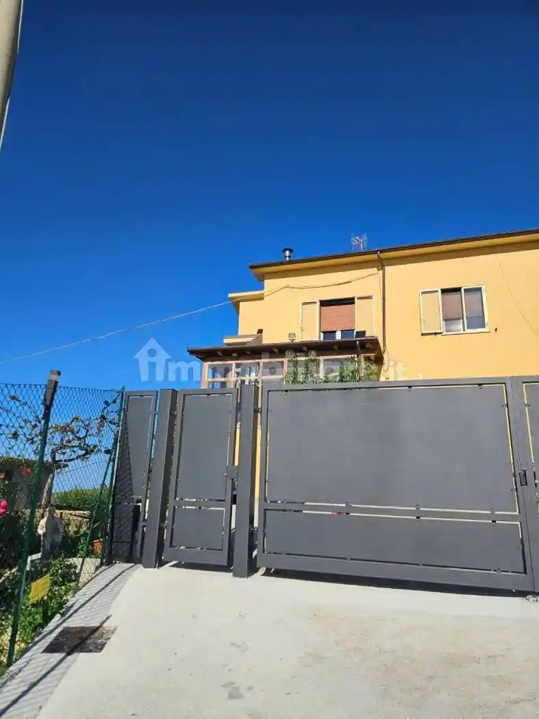 Villa in vendita a Pineto
