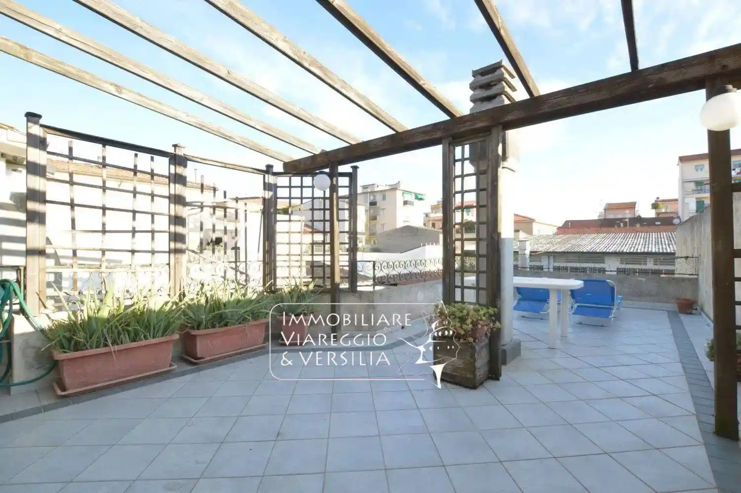 Villa in vendita a Viareggio