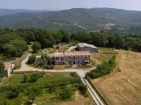 Rustico - Casale in vendita a Manciano