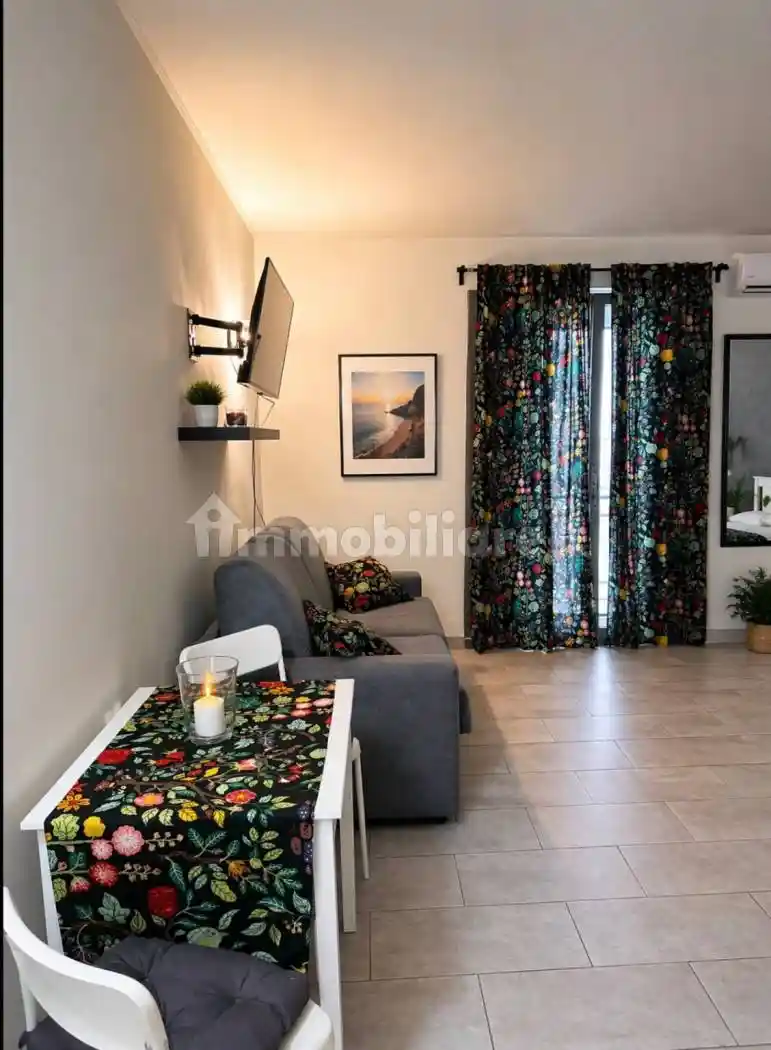 Appartamento in affitto a Napoli