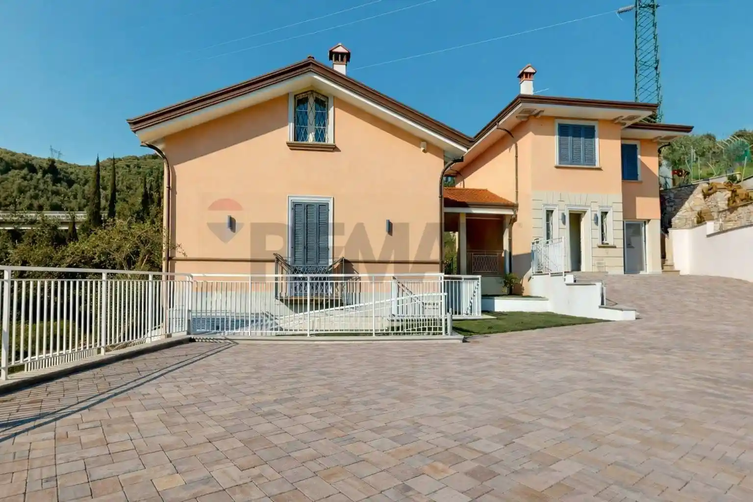 Villa in vendita a Massarosa