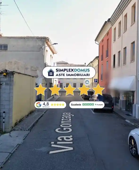 Villa in vendita a Viadana