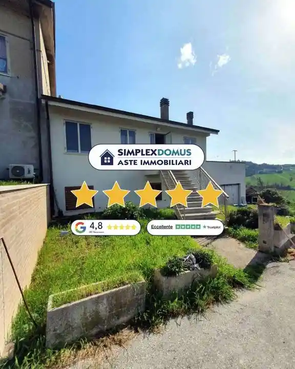 Villa in vendita a Terre Roveresche