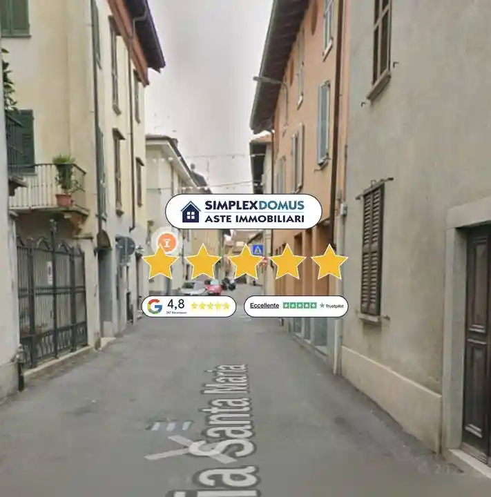 Villa in vendita a Oleggio