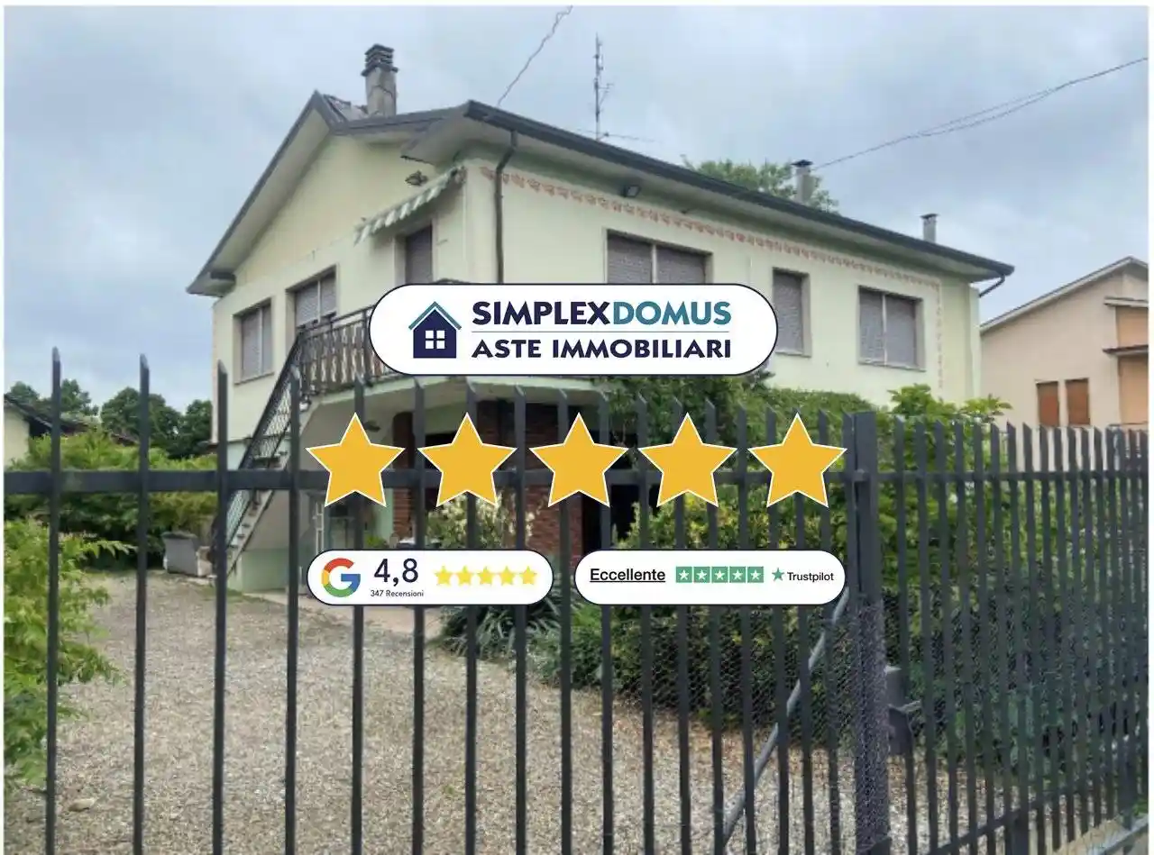 Villa in vendita a Sale