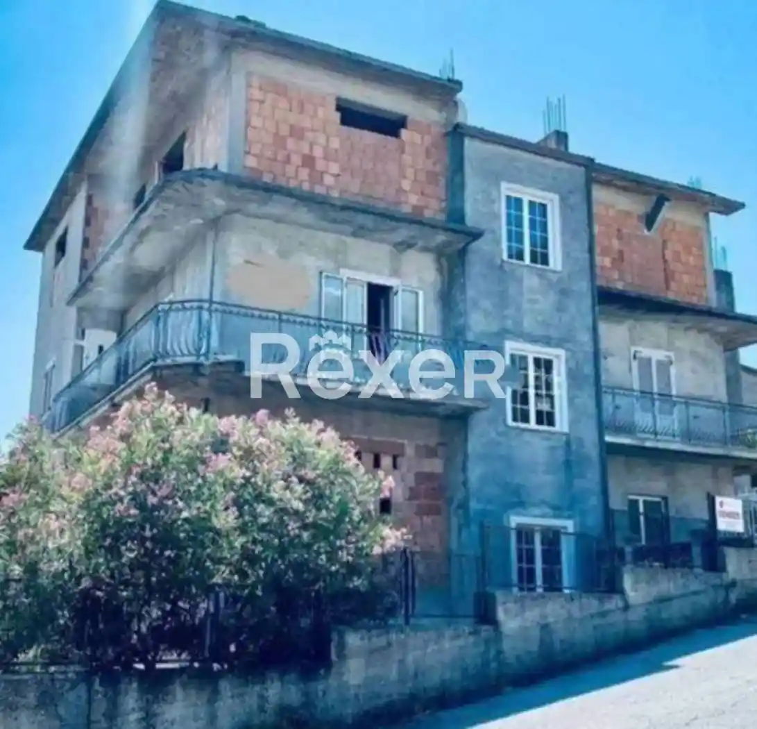 Villa in vendita a Morano Calabro