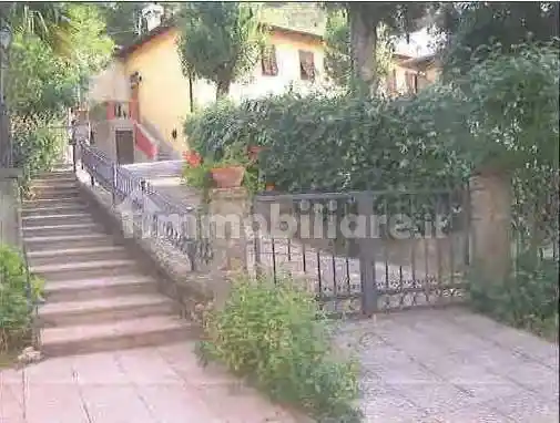 Appartamento in vendita a Rufina