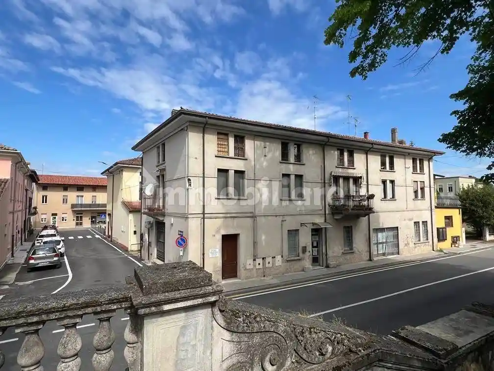 Appartamento in vendita a Roncoferraro