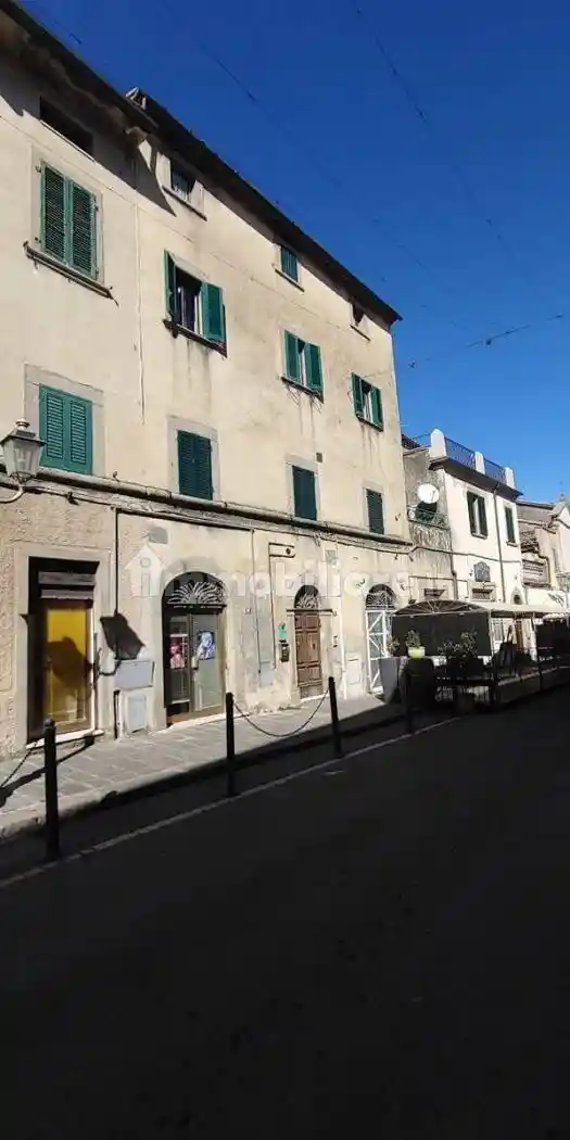 Appartamento in vendita a Castel del Piano