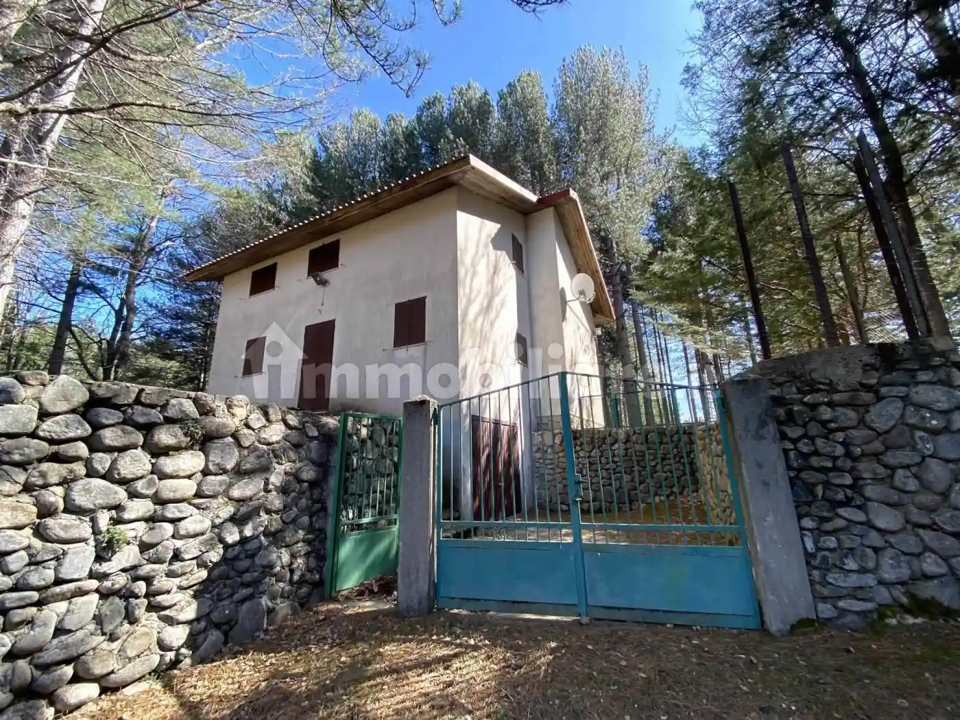 Villa in vendita a Cotronei