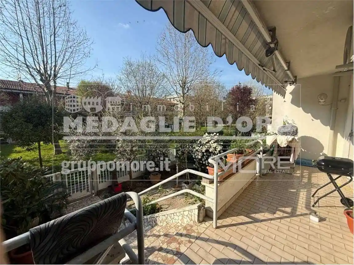 Villetta a schiera in vendita a Modena