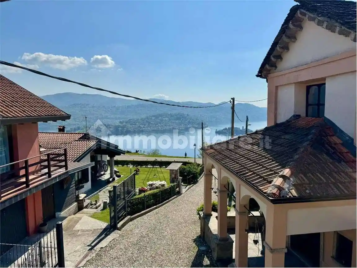 Villa in vendita a Pella
