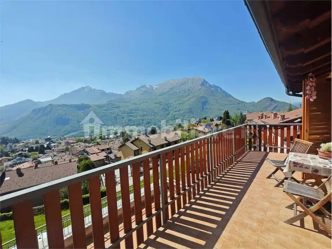 Appartamento in vendita a Barzio