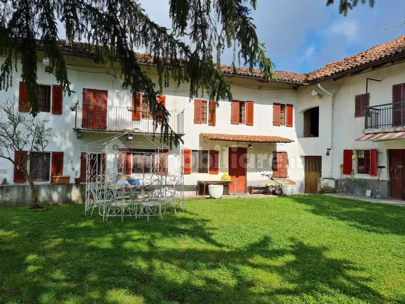 Rustico - Casale in vendita a Viale