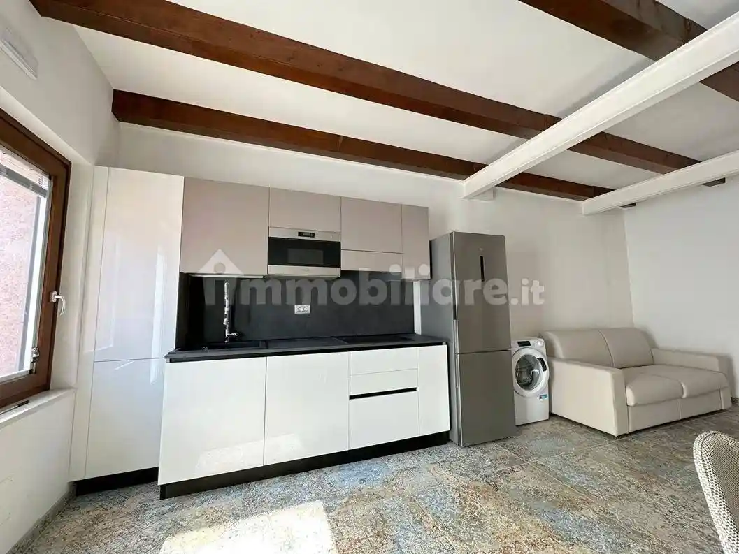 Appartamento in affitto a Verona