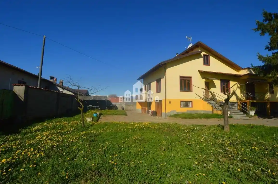 Villa in vendita a San Giusto Canavese