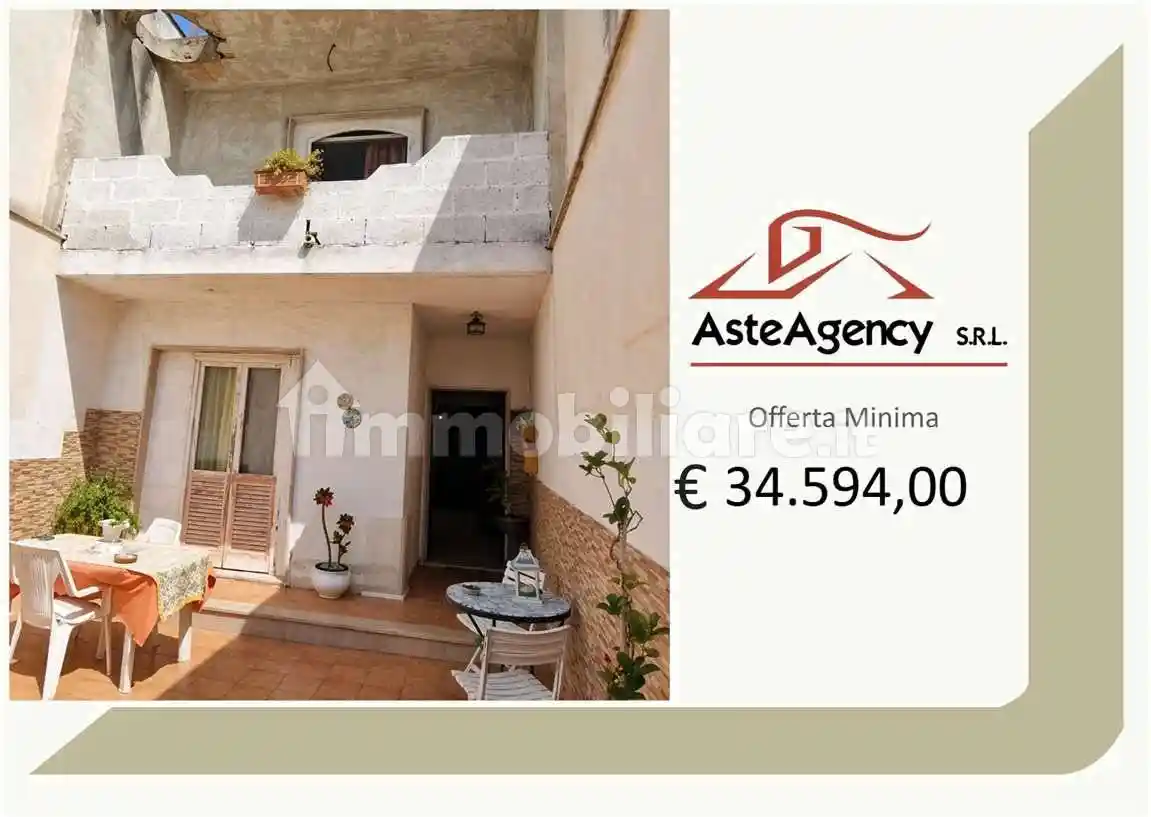 Appartamento in vendita a Monteparano