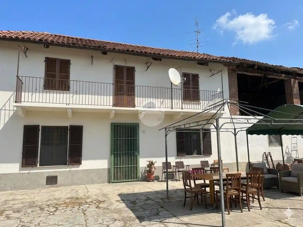 Casa indipendente in vendita a Gassino Torinese